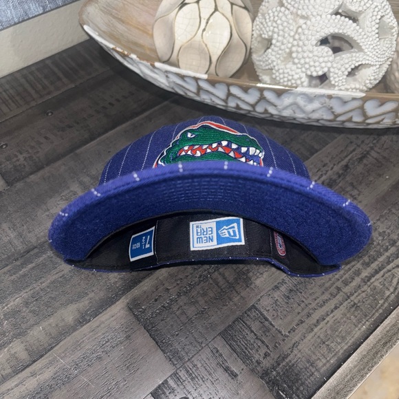 New Era Florida Gators pinstripe fitted hat 7 1/2 - Picture 3 of 10